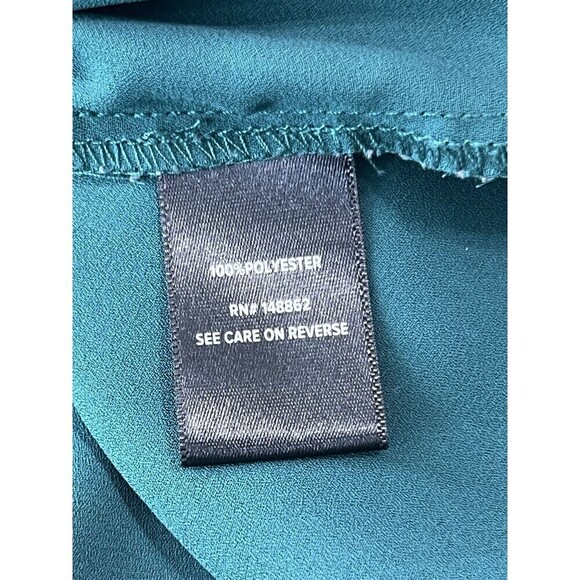 Torrid Women's Plus Size 5 (5X) Green Boho Hippie Tunic Roll Tab Sleeves V-Neck - Picture 4 of 6